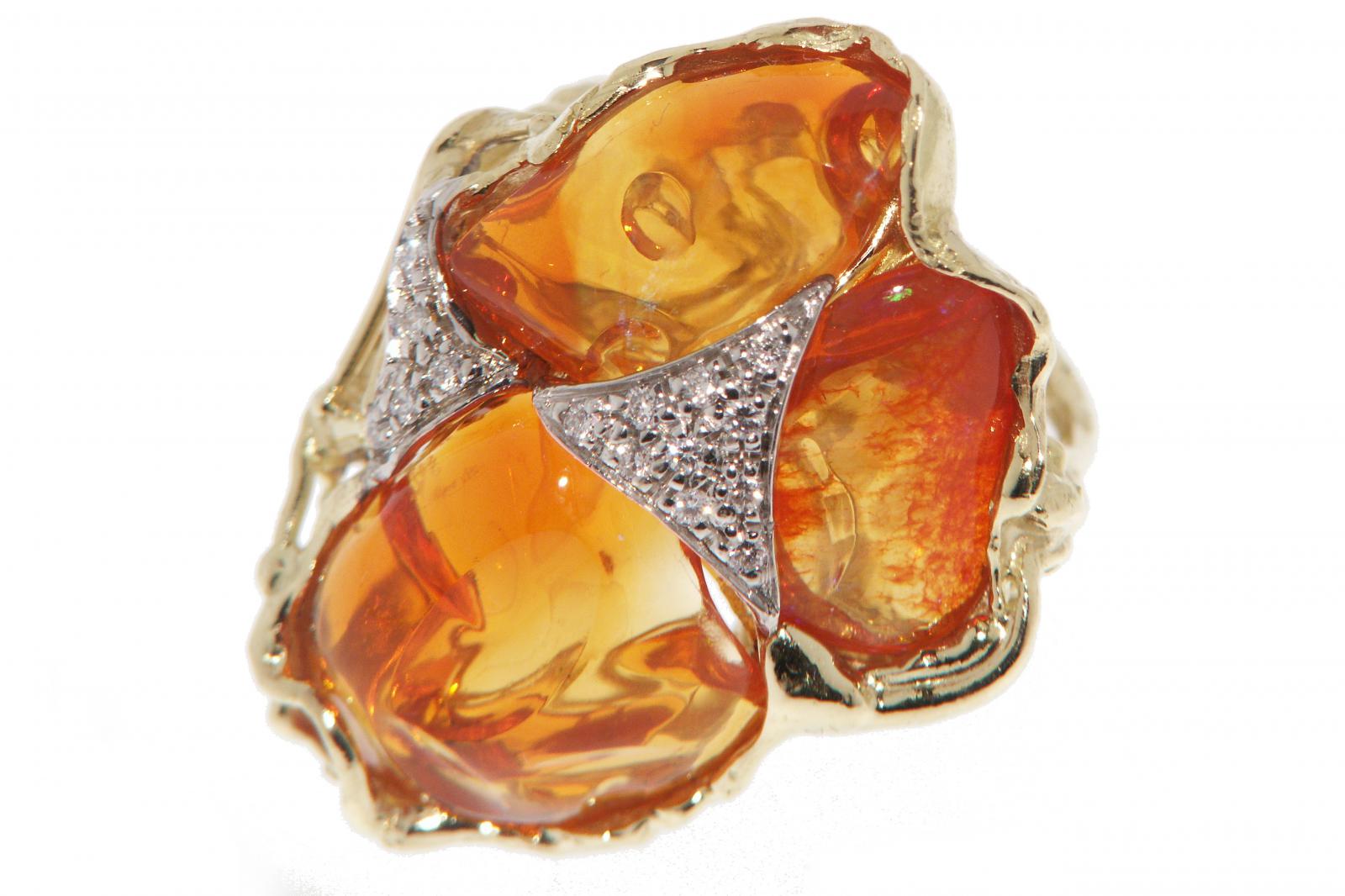 Anello oro giallo opali di fuoco e brillanti Lupo Gioielli