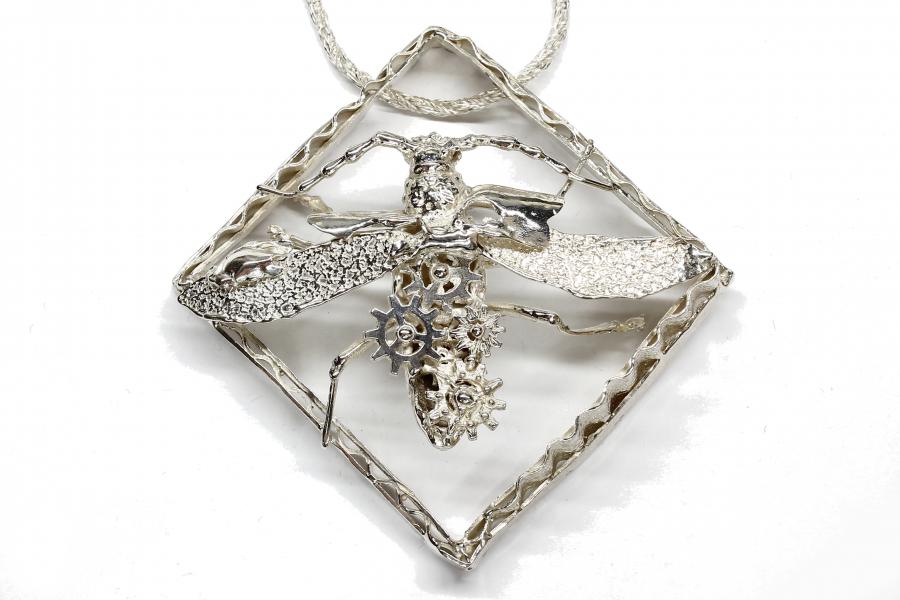 Ciondolo in argento madre con figli