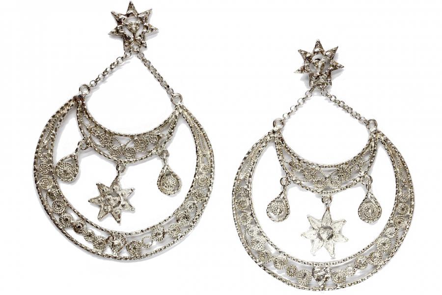 Orecchini in oro con perle