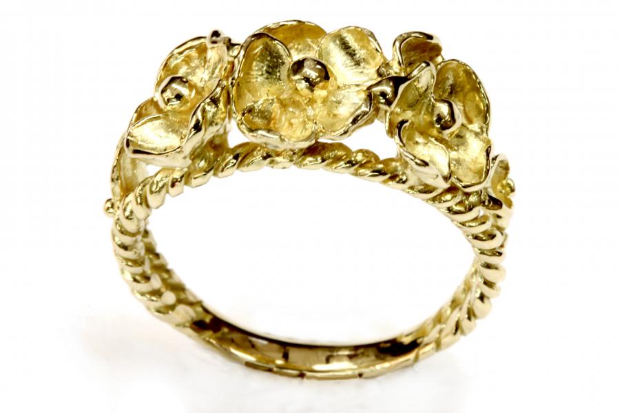 Anello in oro bianco e oro rosa con diamanti