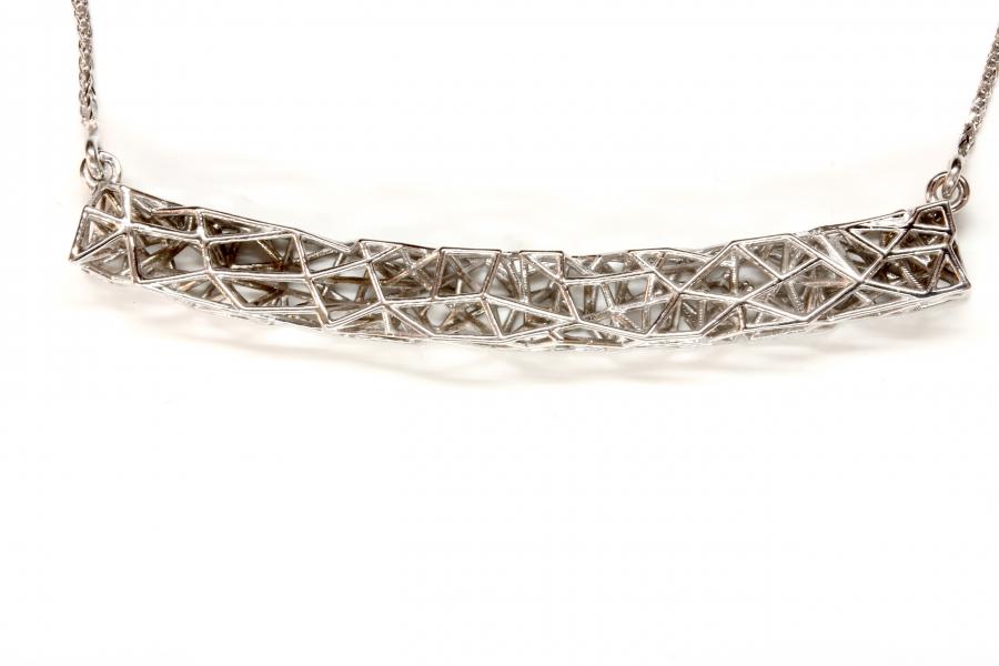 Collana in oro con acquamarine