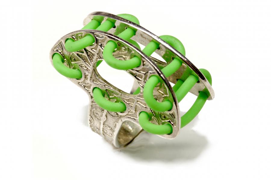 Anello/ciondolo in argento Presentosa