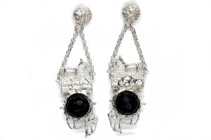 Orecchini piceni in argento con pietre dure