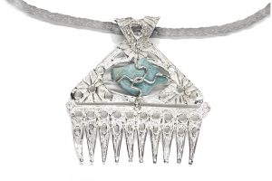 Ciondolo in argento pettine piceno