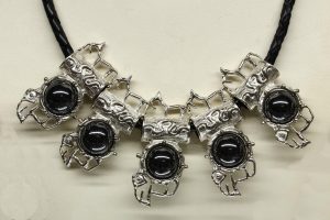 Collier piceno in argento con pietre dure, 5 elementi