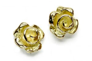 Orecchini in oro roselline